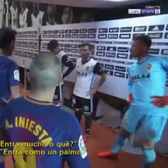 Gayà a Busquets: "¿Entra mucho el balón de Messi o qué?"