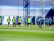 El Málaga en los prolegómenos de un entrenamiento.