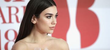 Dua Lipa, estrella de la pasada Champions League, cumple 23 años