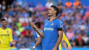 GRAF3444. GETAFE (MADRID), 18/05/2019.- El jugador del Getafe Jorge Molina durante el partido contra el Villarreal, correspondiente a la trigésima octava jornada de LaLiga que se disputa esta tarde en el Coliseo Alfonso Pérez, en Getafe. EFE