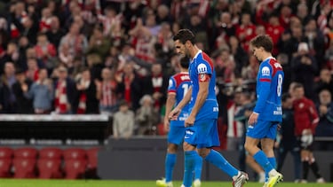 Koke, con la cabeza baja tras marcar el Athletic.