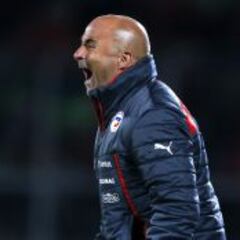 La larga lista de conflictos en torno a las nóminas de la Roja