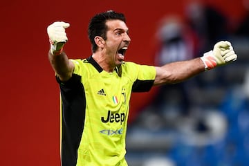 Julio 2001 | Traspaso del Parma a la Juventus. 