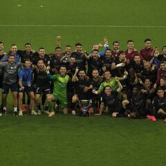 El Huesca estrena su palmarés con el título de Segunda