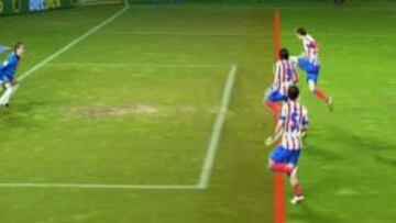 Liberovisión de Canal+ mostró que hubo fuera de juego de Falcao en el 0-1. Estaba por delante del balón cuando tiró Godín. Luego rechazaría el meta del Valladolid Dani Hernández y marcaría el colombiano.