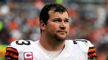 Joe Thomas le 'roba' tres anillos a Tom Brady y da uno a Drew Brees