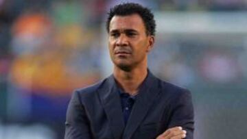 El exfutbolista holandés elogia a Xavi y España.