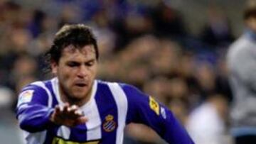 El Mallorca somete a un muy flojo Espanyol en Cornellá