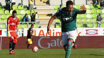 Wanderers rompe larga sequía y hunde en el fondo a la UdeC