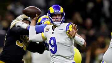 NEW ORLEANS, LOUISIANA - NOVEMBER 20: Matthew Stafford #9 of the Los Angeles Rams throws a pass against the New Orleans Saints during the first half at Caesars Superdome on November 20, 2022 in New Orleans, Louisiana.   Sean Gardner/Getty Images/AFP (Photo by Sean Gardner / GETTY IMAGES NORTH AMERICA / Getty Images via AFP)