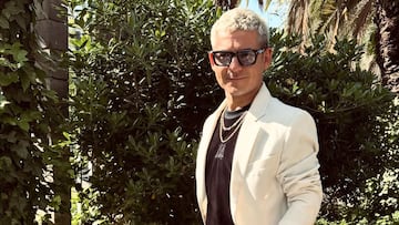 “Yo tenía 16 años y ella 30, era mi profesora del colegio... La relación duró dos años, me gustaba mucho”