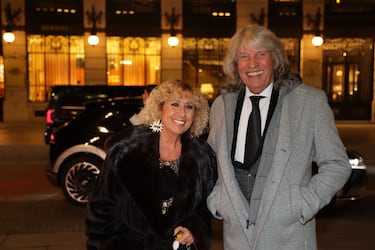 José Mercé llega al Casino de Madrid para asistir a la gala de entrega de los Premios Hombres del Año Esquire.