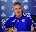 Hiddink: "No debería estar aquí a mitad de temporada"
