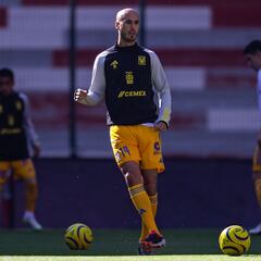 Guido Pizarro da visto bueno a la idea futbolística de Paunovic
