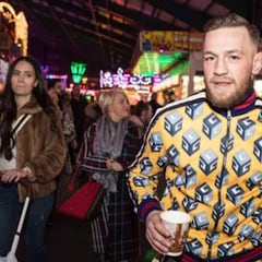 McGregor alquila un parque de atracciones por una noche