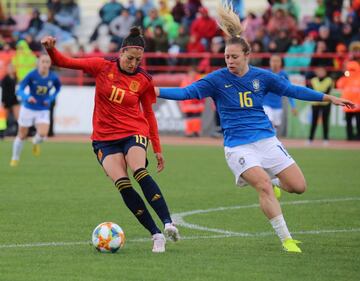 España ganó 2-1 a Brasil.