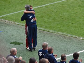 Philipp Lahm y Carlo Ancelotti.