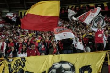 Santa Fe preparó la celebración, pero el equipo empató 0-0 y es segundo de la tabla con 11 puntos.