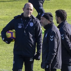 Monteagudo se juega su futuro en el partido ante el Elche