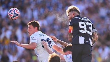 Este es el momento justo en que Sergio Ramos remata de cabeza.