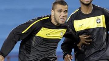 Alves rechaza la oferta de renovación del Barça y vuelve a aparecer el City