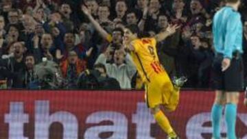 Luis Suárez celebra su segundo gol ante el Atlético de Madrid.