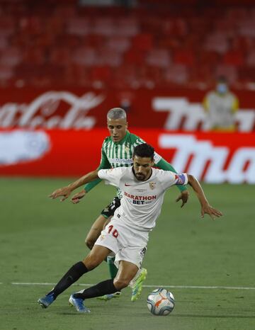 Jes¨²s Navas y Tello.
