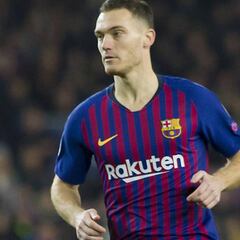 Vermaelen, un mes de baja