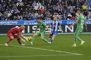 El Leganés empató frente al Alavés con un gol babazorro al final del choque. 