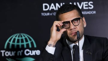 Dani Alves to leave Barcelona on a free transfer to Juventus