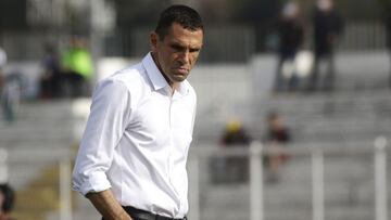 Gustavo Poyet, en riesgo: "Prefiero esperar a que pasen las horas"