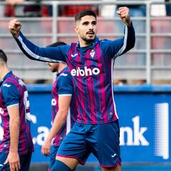 El protagonista de la jornada: aerolíneas Berrocal