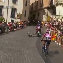 Reis, al suelo por una moto