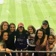 Las jugadoras del Tacon, en el Bernabéu para animar al Madrid
