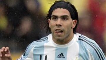 Ancelotti llama a Tévez para que vaya al Chelsea