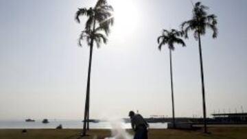Fumigando contra el zika.