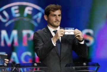 Las imágenes del sorteo de la Champions League