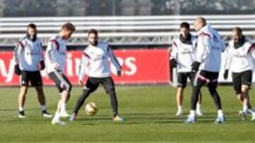 Los jugadores, en el entrenamiento del miércoles.