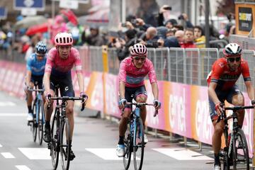 Giulio Ciccone del Trek-Segafredo fue el ganador de la etapa entre Lovere y Ponte di Legno. Richard Carapaz se mantiene como líder de la general.