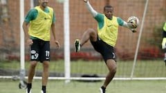 Pelota quieta, énfasis de Nacional en primera práctica en Asunción