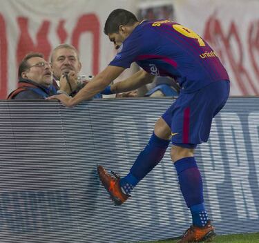 Luis Suárez: Barcelona striker stuck in a rut with fitness to blame