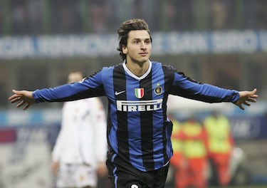 Temporadas en el FC Inter: 2006-09 | Temporadas en el AC Milan: 2010-12