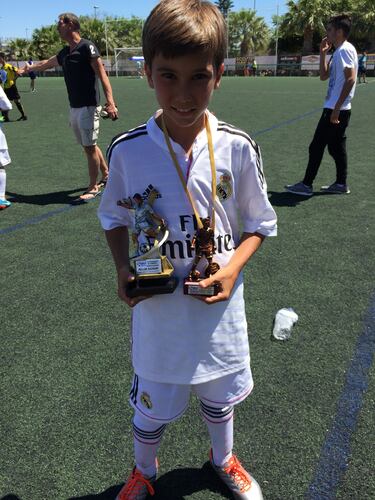 Temporada 2015-16. Gonzalo, en su segundo año de Alevín, comienza a dar forma a su sueño en La Fábrica.