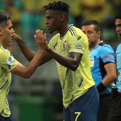 José Peseiro llena de elogios a Falcao, Duván y James