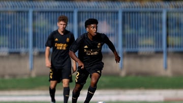 Cristian David Perea (18 años), en el partido de la Youth League del pasado martes en Nápoles.