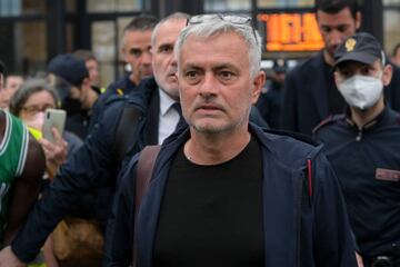 AS Roma coach Josè Mourinho travels to Florence