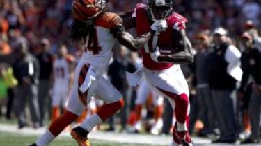 Julio Jones, uno de los mejores receptores de la liga.