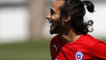 Jorge Valdivia trabaja en Pinto Dur&aacute;b mientras la Roja se prepara para el duelo con Estados Unidos.