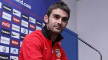 Adrián: "Todo el equipo está muy bien, no sólo Diego Costa"