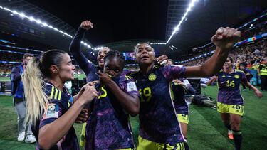 Linda Caicedo celebra el gol ante Alemania